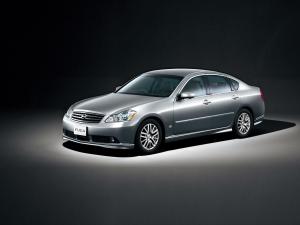 Nissan Fuga 2004 года